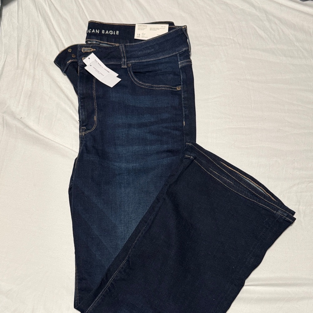 American Eagle Outfitters Women's Indigo Straight Leg Jeans